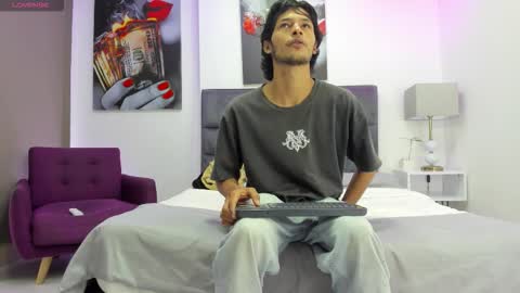 Snapshot of damian_vadim chatting on 01.17.26 Damian Vadim online show from 01.17.26