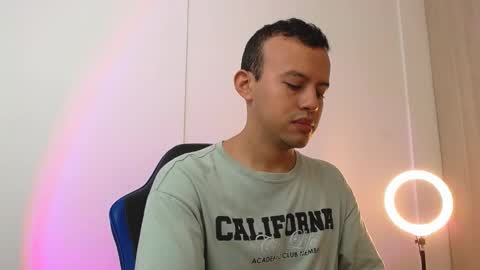 Snapshot of damian_wish chatting on 03.19.26 Damian Wish online show from 03.19.26