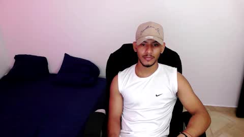 instagram damiannreed. online show from 02.25.26