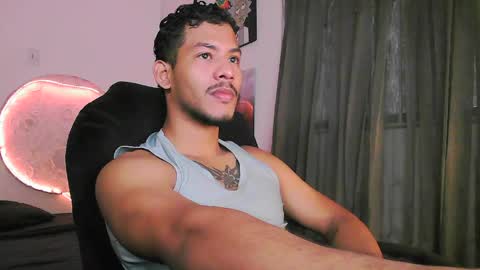 Snapshot of damiann_rees chatting on 05.13.26 instagram damiannreed. online show from 05.13.26