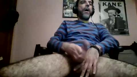 Snapshot of damianour chatting on 05.15.26 damianour online show from 05.15.26