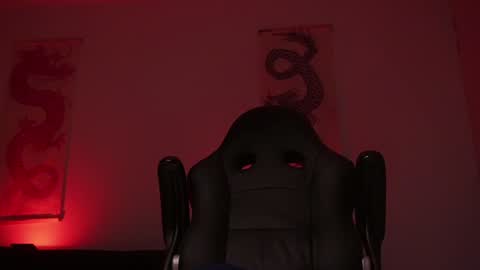 insta damn8   --------  online show from 12.22.24