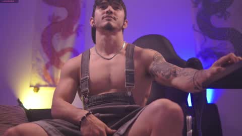 insta damn8   --------  online show from 03.08.25