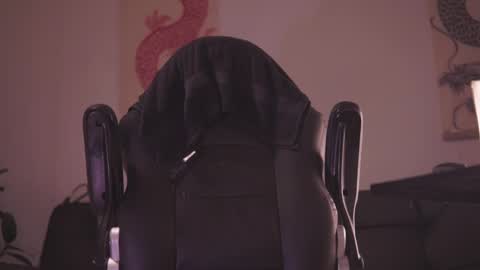 insta damn8   --------  online show from 03.12.25