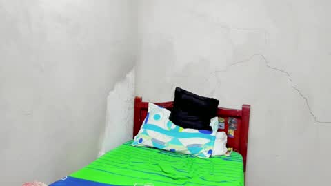 Snapshot of damien_444 chatting on 10.04.25 damien_444 online show from 10.04.25