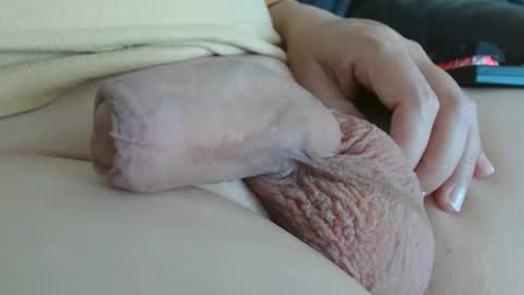 Snapshot of damocles01 chatting on 10.22.25 Damocles online show from 10.22.25