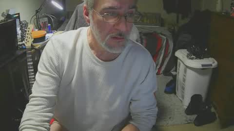 Snapshot of dan137111 chatting on 03.25.26 dan137111 online show from 03.25.26