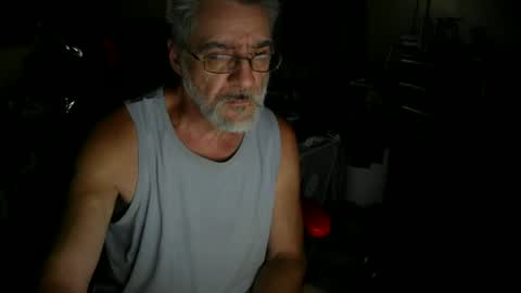 Snapshot of dan137111 chatting on 06.15.26 dan137111 online show from 06.15.26