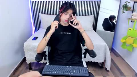 D A N online show from 09.15.25