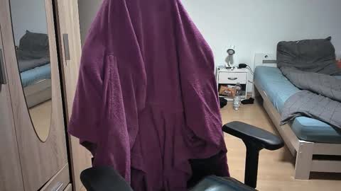 King Dan online show from 09.10.25