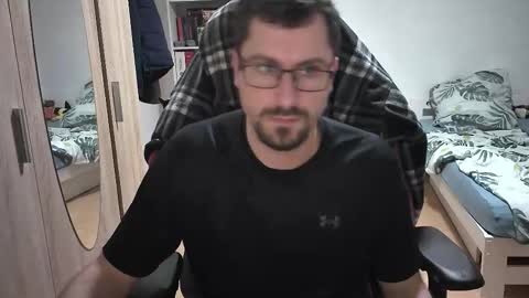 King Dan online show from 11.17.25