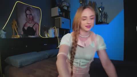 Snapshot of dana__white chatting on 11.14.25 Dana online show from 11.14.25