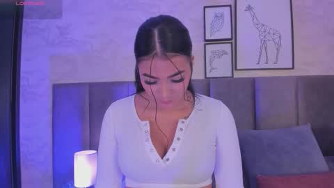 Snapshot of dana_haze chatting on 02.11.26 Dana online show from 02.11.26