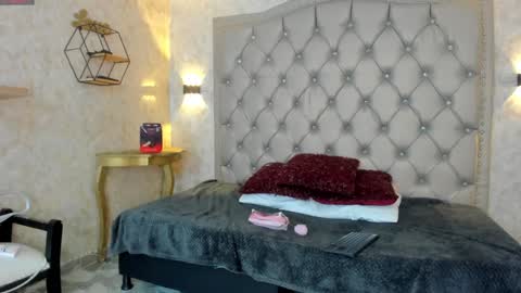    online show from 01.16.25