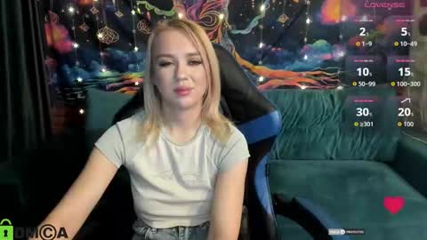 dances_queen online show from 03.10.26