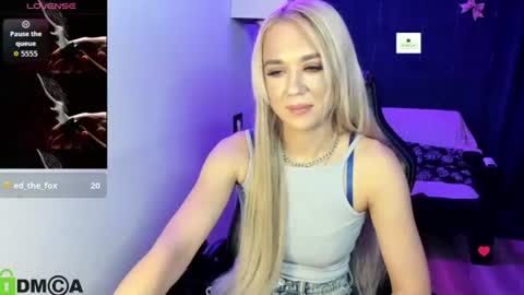 dances_queen online show from 08.05.26
