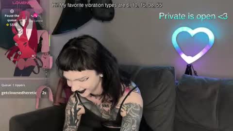 Snapshot of dandelion_sea chatting on 07.11.26 dandelion_sea online show from 07.11.26