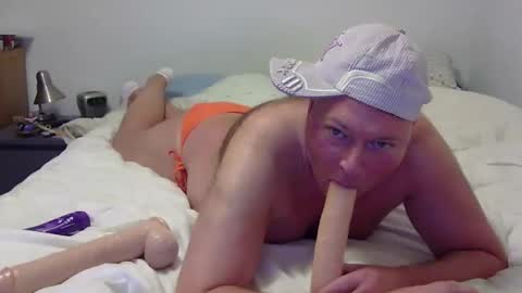 Snapshot of dandyhandys chatting on 01.29.25 Andy online show from 01.29.25