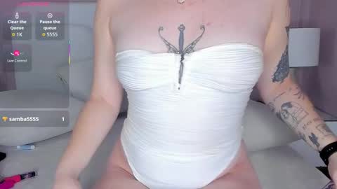 Daniela online show from 12.22.25