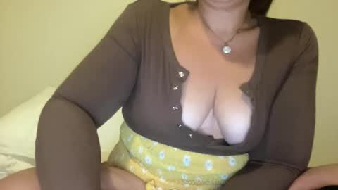 Snapshot of danerm5 chatting on 01.07.26 Rosalia online show from 01.07.26