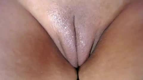 Snapshot of danette_deluxee chatting on 01.11.26 danette_deluxee online show from 01.11.26