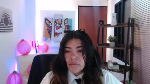 Veronica online show from 10.25.25