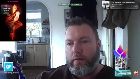 Snapshot of dangerous_kitkat chatting on 10.01.25 Dangerous kitkat online show from 10.01.25