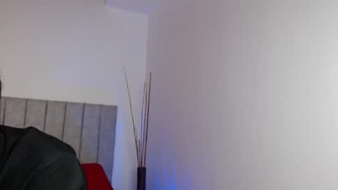Ela and Santi online show from 06.12.26