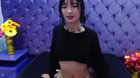 Snapshot of dani_dream chatting on 12.12.24 dani_dream online show from 12.12.24