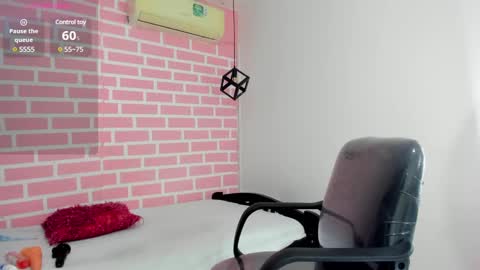 dani_lue online show from 02.12.25