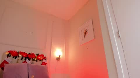 Snapshot of dani_skinny_ chatting on 12.04.24 Hi I am Dani online show from 12.04.24