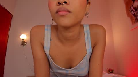 Snapshot of dani_skinny_ chatting on 02.03.25 Hi I am Dani online show from 02.03.25