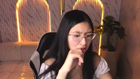 dani_tf online show from 03.12.26