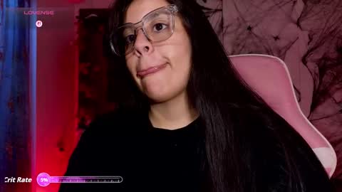 Snapshot of daniabet chatting on 10.06.25 valentina online show from 10.06.25