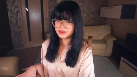 Snapshot of danibedonie chatting on 09.13.25 Venice online show from 09.13.25