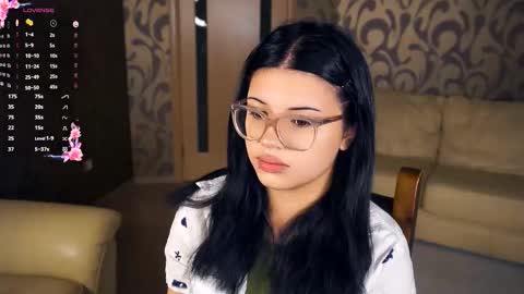 Snapshot of danibedonie chatting on 09.19.25 Venice online show from 09.19.25