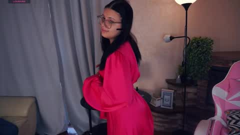 Snapshot of danibedonie chatting on 10.21.25 Venice online show from 10.21.25