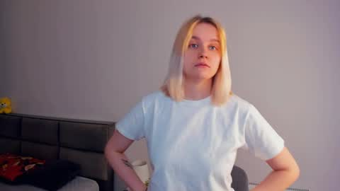 Carnelia online show from 03.18.26