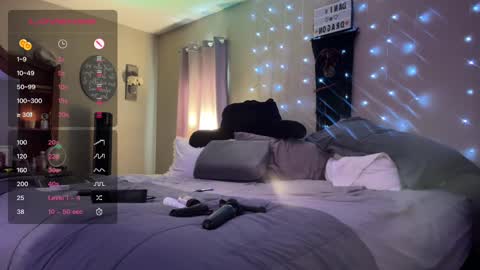 Dani Dragon online show from 12.18.24