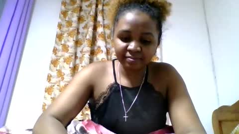 Snapshot of danie80704 chatting on 12.05.25 danie80704 online show from 12.05.25