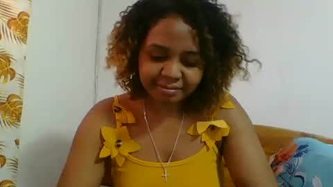 Snapshot of danie80704 chatting on 12.15.25 danie80704 online show from 12.15.25