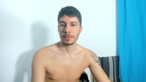 Snapshot of daniel_sexy77 chatting on 04.25.26 Daniel sexy77 online show from 04.25.26