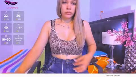 Snapshot of daniela_beauty chatting on 03.01.26 daniela online show from 03.01.26