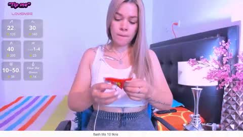 Snapshot of daniela_beauty chatting on 03.16.26 daniela online show from 03.16.26