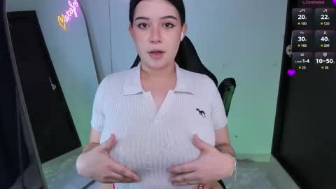 Snapshot of daniela_hornny chatting on 09.11.25 dani h0rx online show from 09.11.25