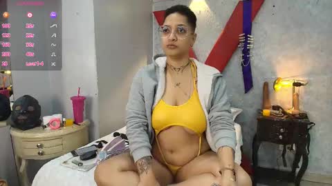 Snapshot of daniela_patherson chatting on 02.14.26 Daniela Patherson online show from 02.14.26