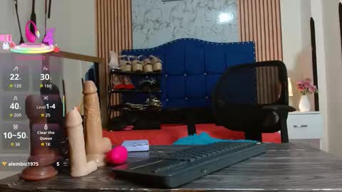 Snapshot of daniela_saenz_ chatting on 03.25.26 DANIELA online show from 03.25.26