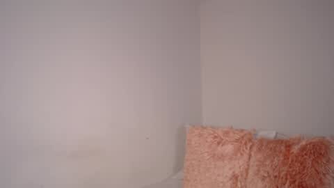 Lucia online show from 12.19.24