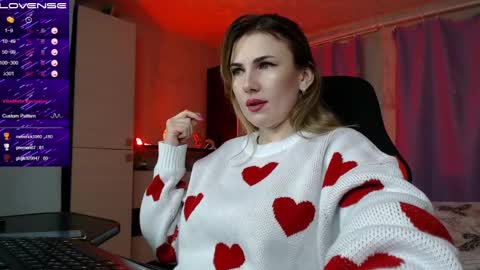 Snapshot of danielacooperx chatting on 02.17.25 Daniela Cooper online show from 02.17.25