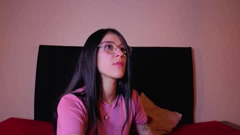 Snapshot of danielamonroe chatting on 11.12.25 danielamonroe online show from 11.12.25